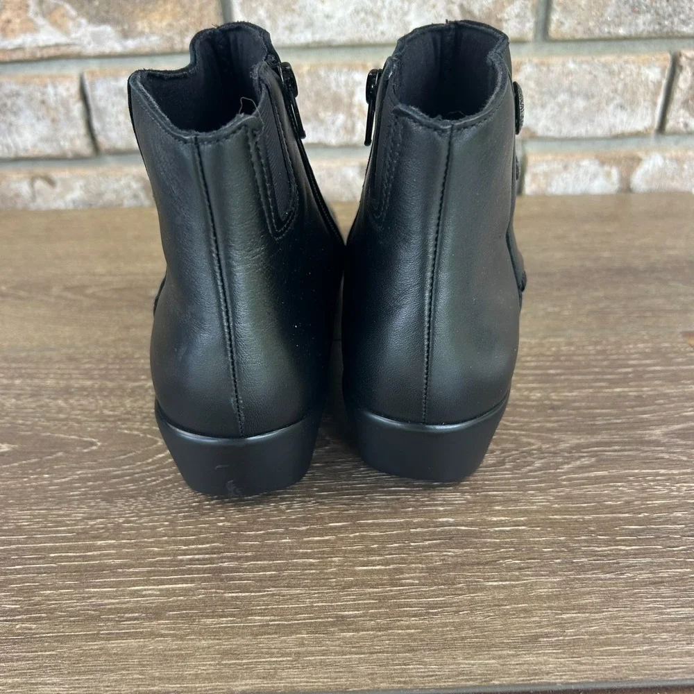 SAS jade ankle